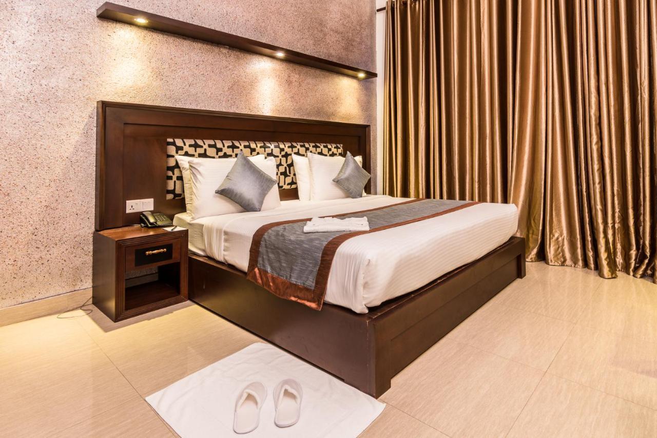Dehiwala-Mount Lavinia Ceylon City Hotel, Mt Lavinia מראה חיצוני תמונה