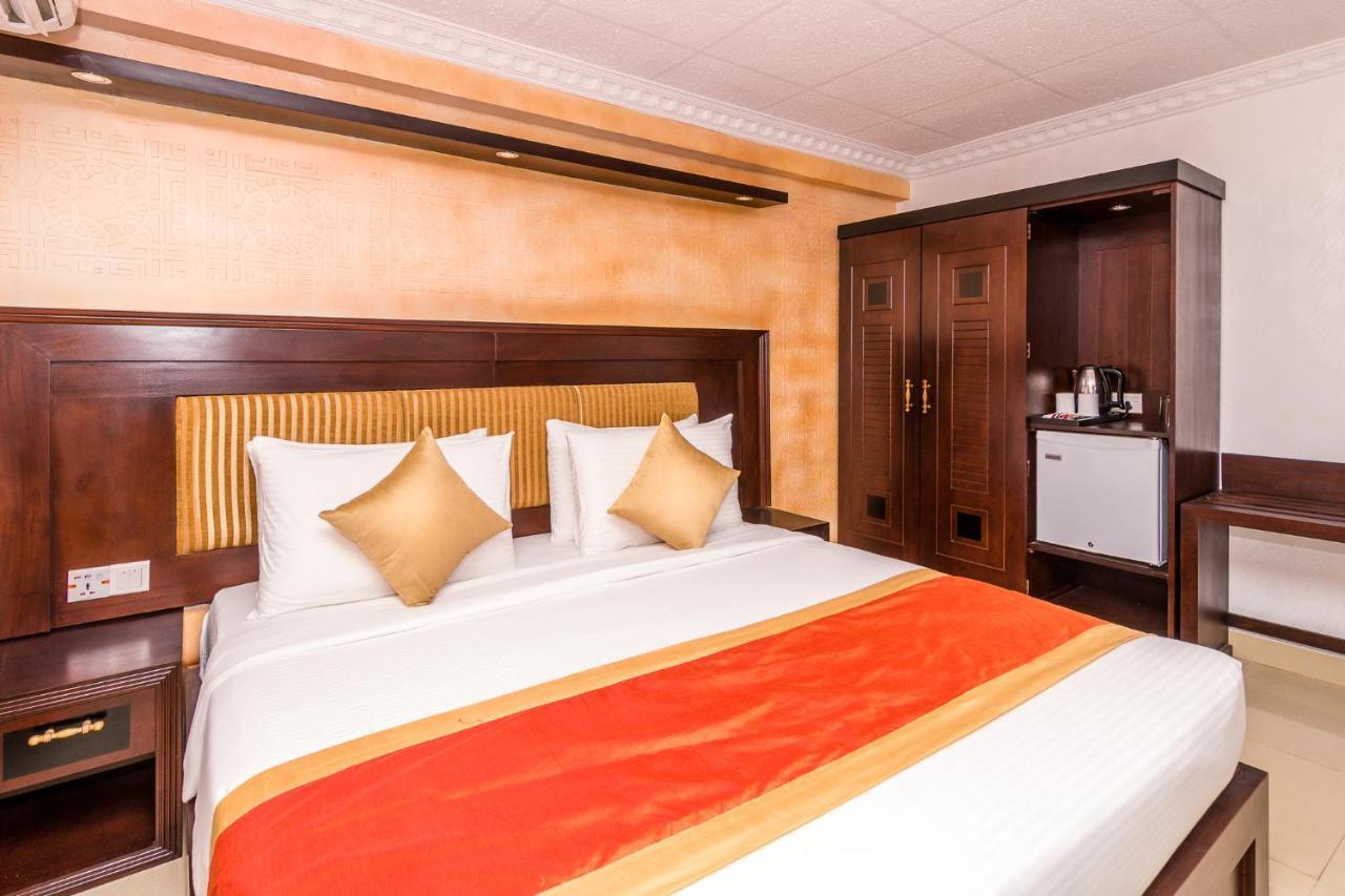 Dehiwala-Mount Lavinia Ceylon City Hotel, Mt Lavinia מראה חיצוני תמונה
